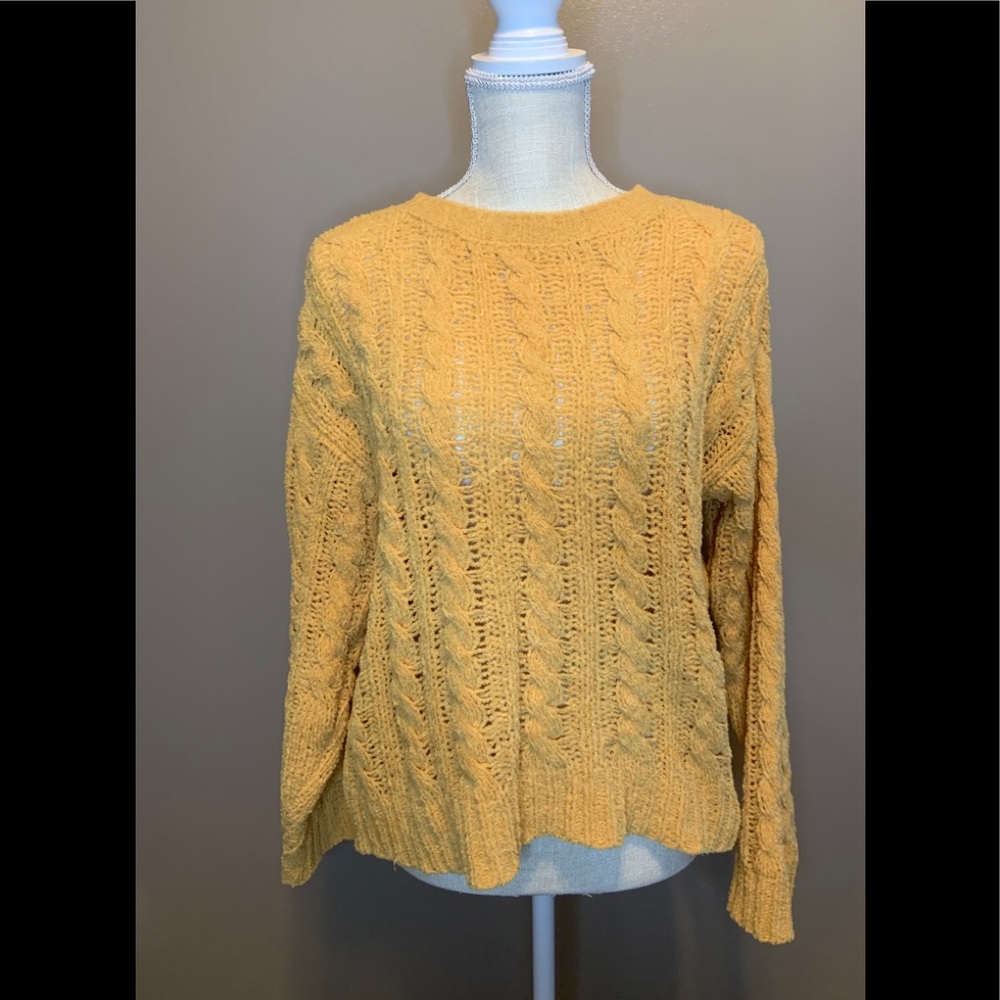 American Eagle Outfitters‎ sweater - Picture 2 of 5